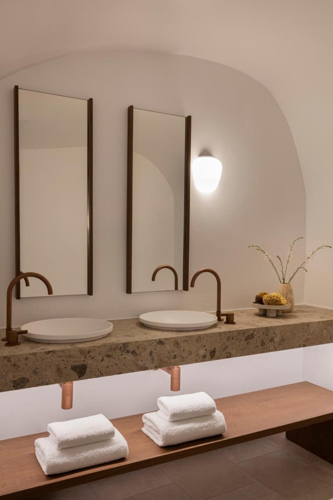 Canaves Ena - Small Luxury Hotels Of The World Oia  Bagian luar foto